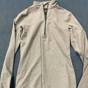 Nike Drifit half zip!